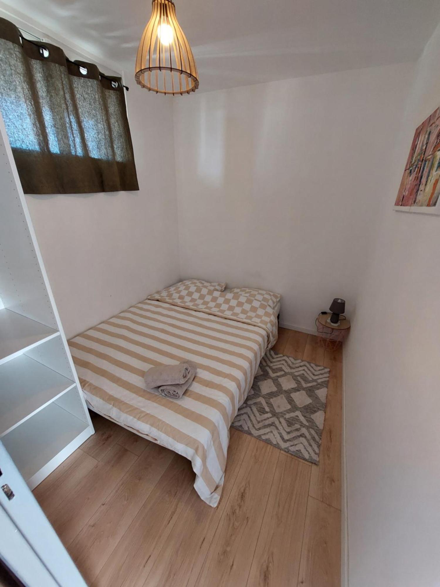 Appartamento Le Voltaire - T2 Neuf Face Pyrenees Tarbes Esterno foto